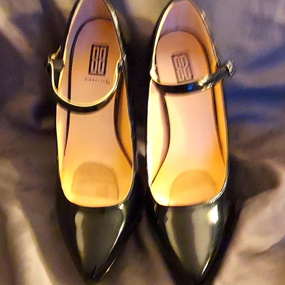Signature,Size 9, Black Patent PU Leather